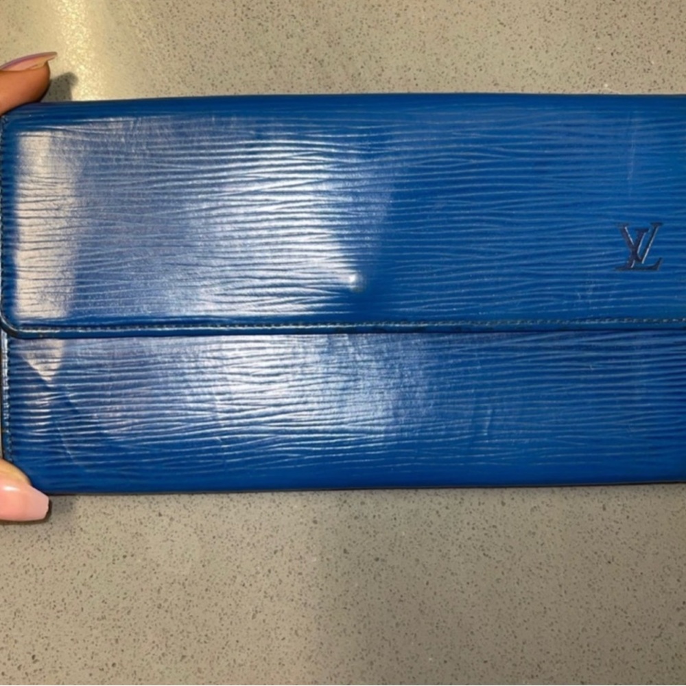 Blue Epi Louis Vuitton Wallet